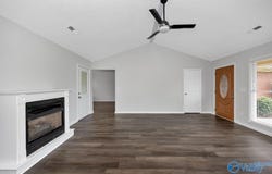 892 Pinewood Drive SW, Hartselle, AL 35640