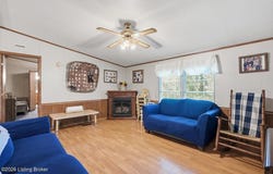 6095 Old State Rd, Guston, KY 40142