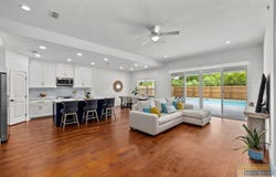 173 Torrey Pines Rd., Laguna Vista, TX 78578