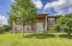 7753 Cranley Rd, Powell, TN 37849