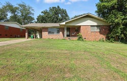 12 Cliffwood Circle, North Little Rock, AR 72118