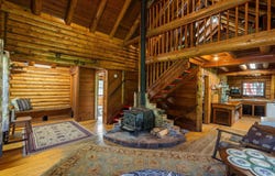2502 Greenhood Rd, Newport, WA 99156