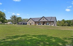 218 N Herman Street, Lebanon, IL 62254