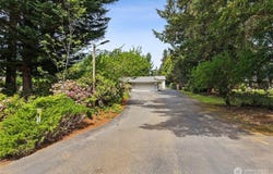 7204 44th Avenue NE, Olympia, WA 98516