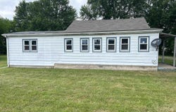 3152 W Richmond Street, Wawaka, IN 46794