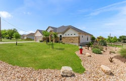 177 Glenvalley Cir, Bandera, TX 78003