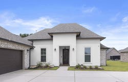 6461 Soaring Dr, Gonzales, LA 70737