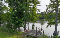 38 Lakeview Dr., Columbia, LA 71418