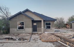 2579 Rosita Valley Rd., Eagle Pass, TX 78852