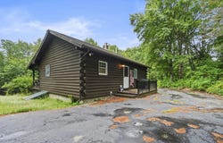 17 Easter Avenue, Windham, ME 04062