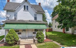 331 N 5th, Coopersburg Boro, PA 18036