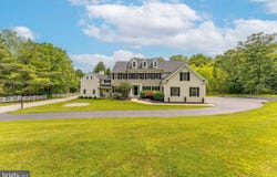 975 S WATERLOO ROAD, DEVON, PA 19333