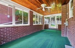 522 Naysmith Rd, N Versailles, PA 15137
