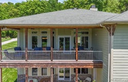 402 Payne Stewart Court, Lake Ozark, MO 65049