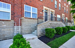 24 N Center Street, Springfield, OH 45502