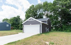 5147 Lake Pines Court, Vicksburg, MI 49097