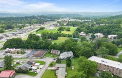 205 Ellison Rd, LaFollette, TN 37766