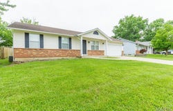 1655 Oakwood Drive, O'Fallon, MO 63366