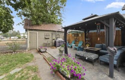 2002 W Augusta Ave, Spokane, WA 99205
