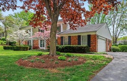 910 S Shady Hollow Circle, Bloomfield Hills, MI 48304