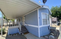 2410 Ronita LN, Lake Isabella, CA 93240