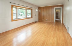 909 Royce Avenue, Kalamazoo, MI 49001