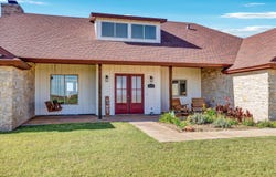 4196 Mark Street, Ropesville, TX 79358