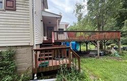 1201 Riverside dr, Oil City, PA 16301