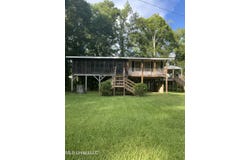 120 Hickory Lane, Lucedale, MS 39452