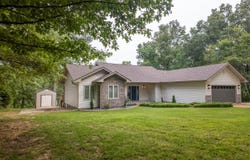 24 Oniatara Lane, Cherokee Village, AR 72529