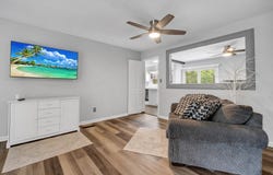 2121 Shadyoaks Drive, Tallahassee, FL 32303