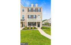 4811 LINCOLN ALLEY, PIPERSVILLE, PA 18947