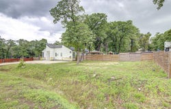 165 La Selva Dr, Elgin, TX 78621