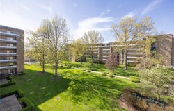 2202 Acacia Park Drive unit: 2420, Lyndhurst, OH 44124