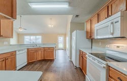 612 Prairie Gulch Drive, Fort Worth, TX 76140