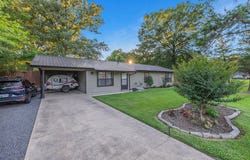 1504 S Elm, hope, AR 71801