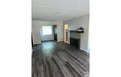 516 E ASH Street, Springfield, IL 62703