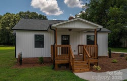 606 Mauney Avenue, Kings Mountain, NC 28086