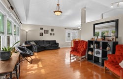 5108 W 75th Avenue, Schererville, IN 46375
