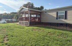 66 Garden Drive, Flat Lick, KY 40935
