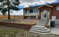 915 N Main St, Panguitch, UT 84759