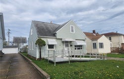 4824 E 86th Street, Garfield Heights, OH 44125