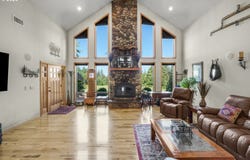 44220 SE PAGH RD, Sandy, OR 97055