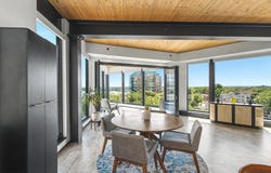 211 S Henry Street, Madison, WI 53703