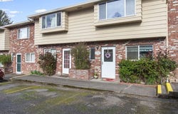 1322 NE HOGAN Dr, Gresham, OR 97030