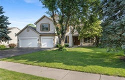 13845 Essex Trail, Apple Valley, MN 55124