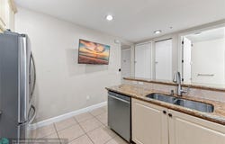 441 SW 147th Ave, Pembroke Pines, FL 33027
