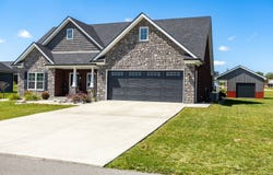 6 irma lane, Loretto, KY 40037