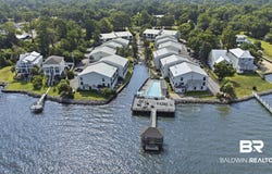 710 S Mobile Street, Fairhope, AL 36532