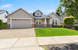 20282 CHANTICLEER DR, Oregon City, OR 97045